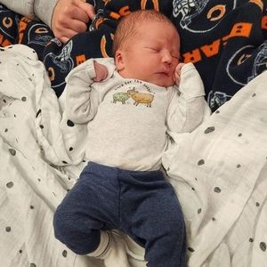 Meet your Posher, Cecilia